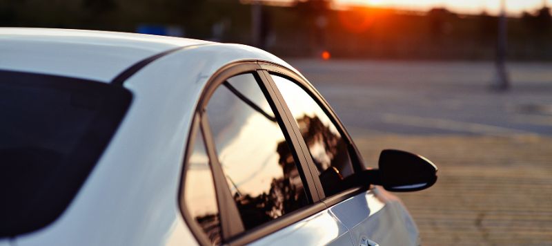 Для чего нужна атермальная тонировка автомобиля?