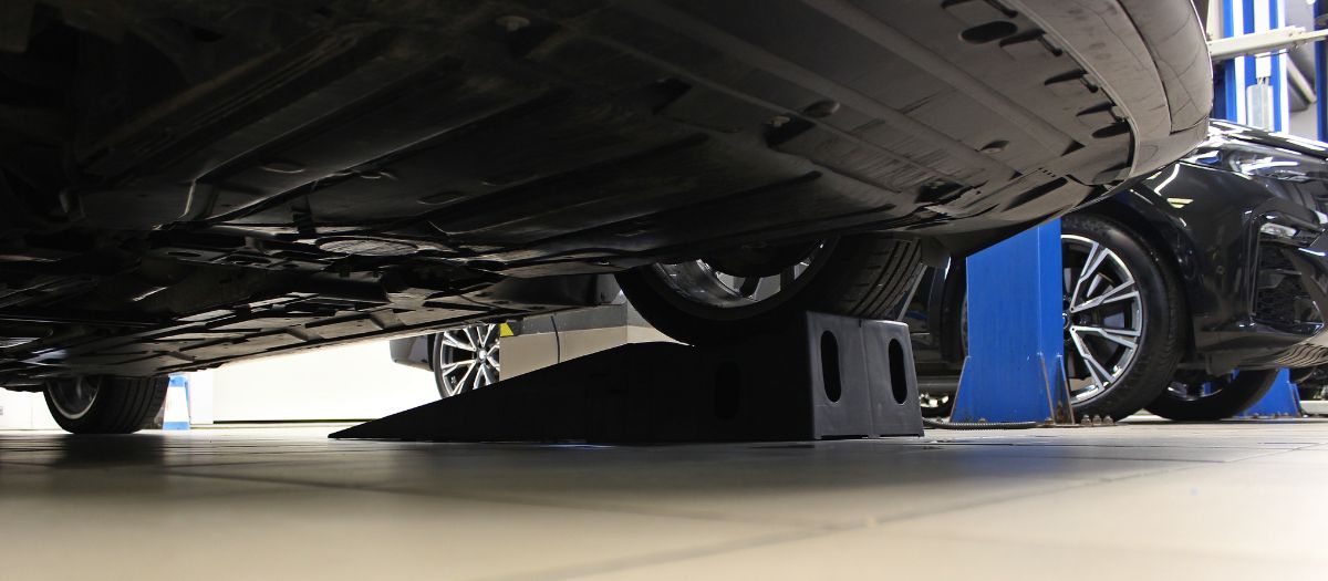 обработка антикором днища авто