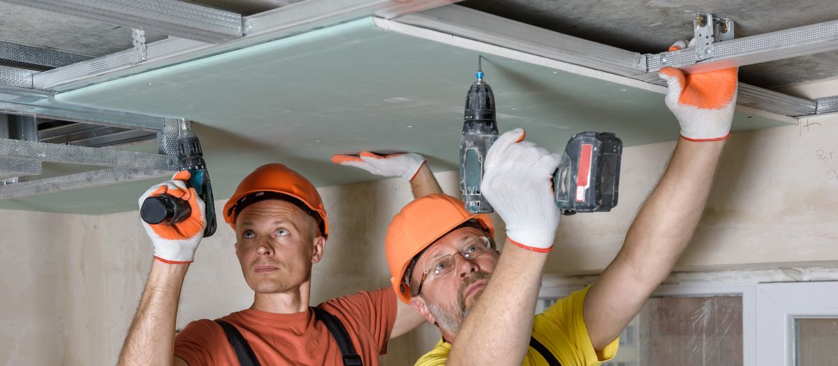 помогает ли шумоизоляция потолка от соседей